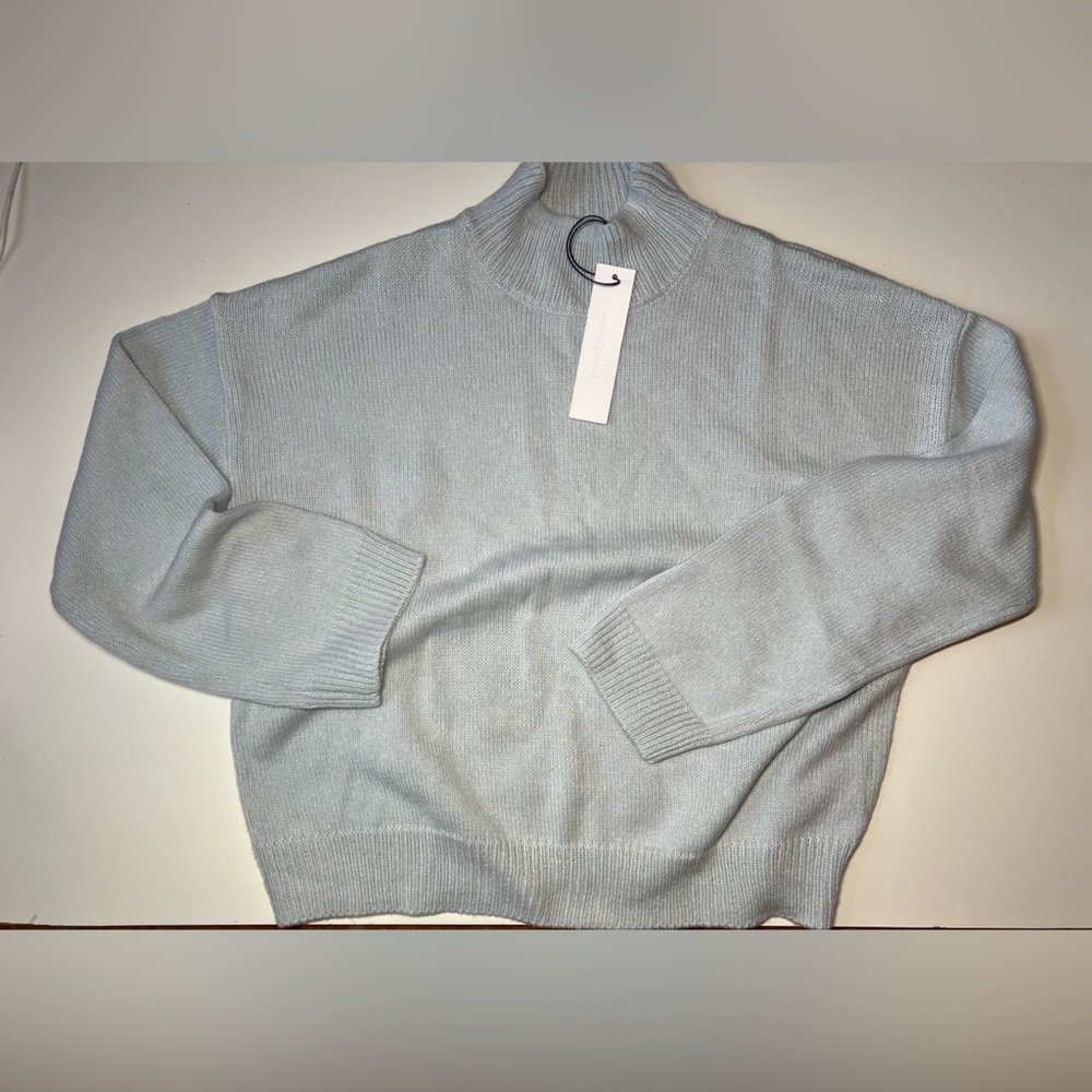 Stitches & stripes women’s ice blue sweater